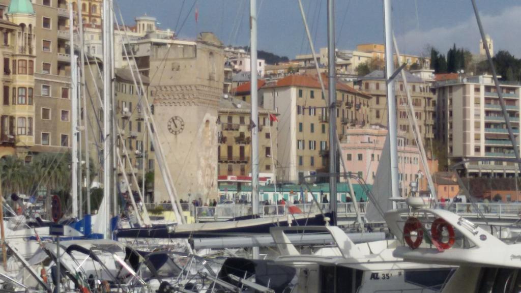 Appartamento Piazzetta La Maddalena Savona Dış mekan fotoğraf